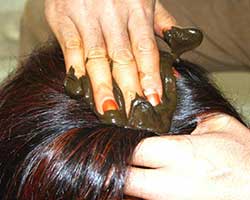 ヘナを髪に塗る直前の湯煎